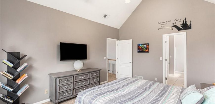 Homes for Sale in Kansas City, MO 64155 | 11231 N Summit Street