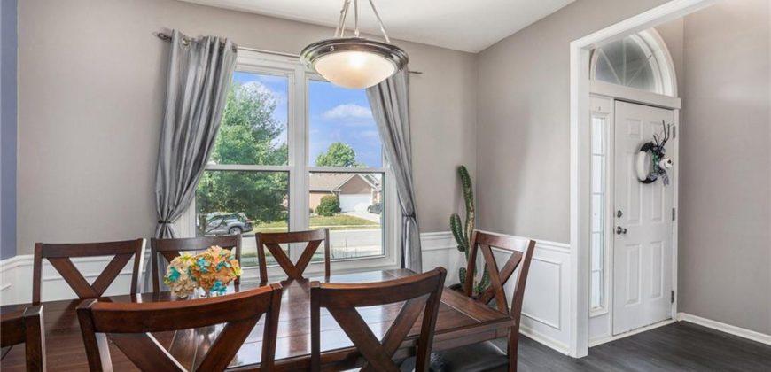 Homes for Sale in Kansas City, MO 64155 | 11231 N Summit Street