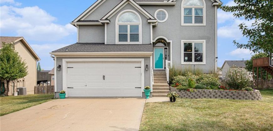 Homes for Sale in Kansas City, MO 64155 | 11231 N Summit Street