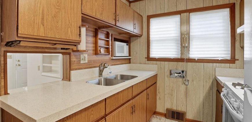 Homes for Sale in Avondale, MO 64117 | 2935 NE Walnut Road