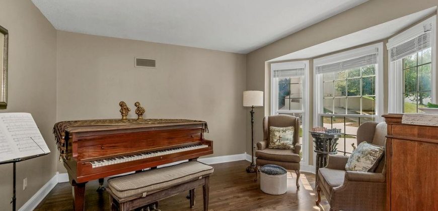 Homes for Sale in Kansas City, MO 64118 | 1611 NE 80th Place