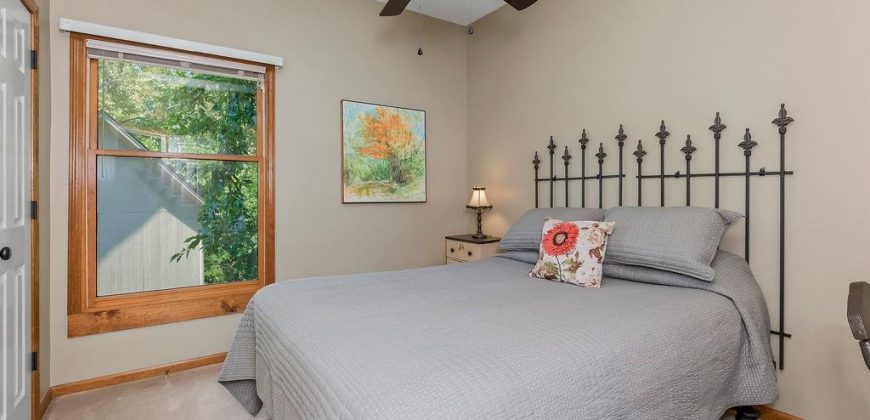 Homes for Sale in Kansas City, MO 64118 | 1611 NE 80th Place