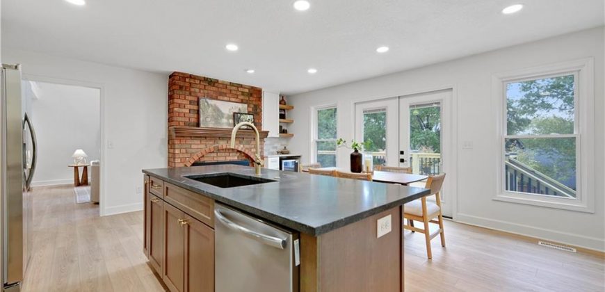 Homes for Sale in Weatherby Lake, MO 64152 | 7607 NW Roberts Road