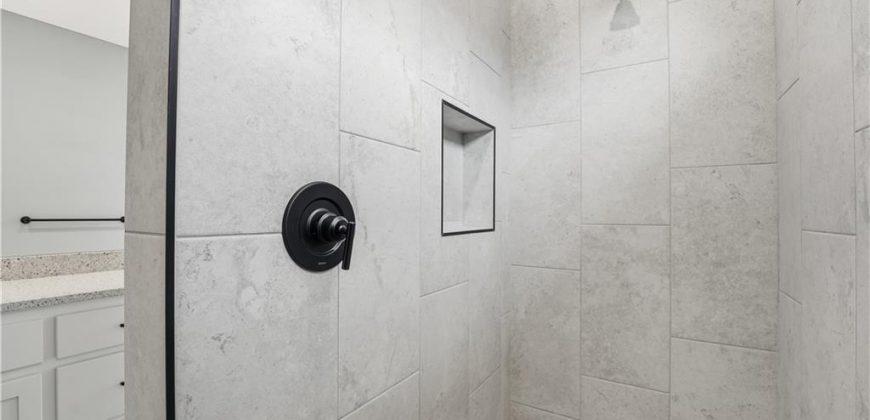 Homes for Sale in Kansas City, MO 64155 | 1603 NW 105th Terrace