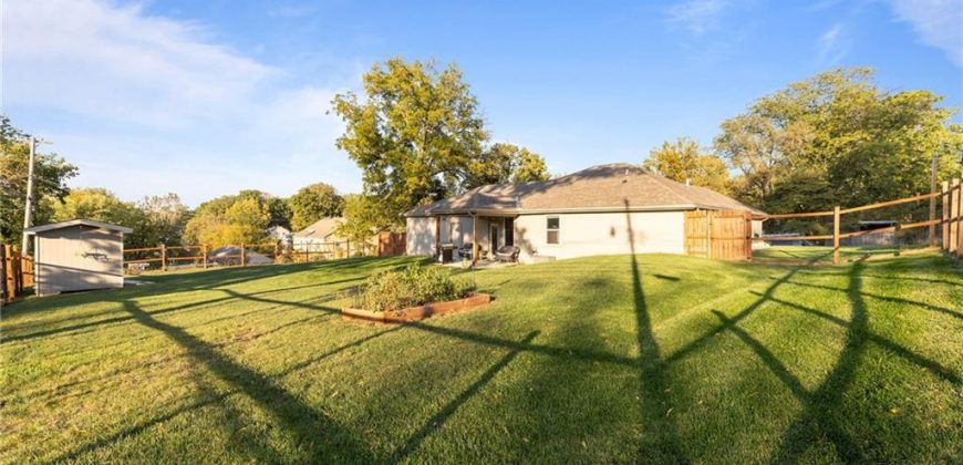 Homes for Sale in Kansas City, MO 64117 | 3514 NE Monterey Avenue