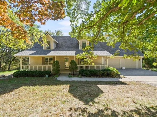 Homes for Sale in Smithville, MO 64089 | 4801  160th Street