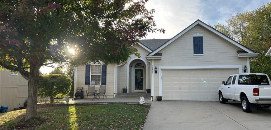 Homes for Sale in Liberty, MO 64068 | 1858  Loughrey Street Homes for Sale in Liberty, MO 64068 | 1858  Loughrey Street