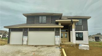 Homes for Sale in Kansas City, MO 64158 | 7616 N Booth Avenue