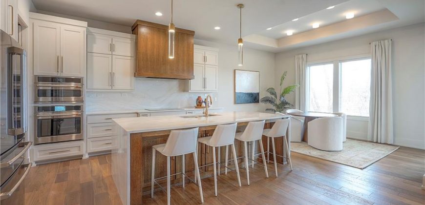 Homes for Sale in Parkville, MO 64152 | 8200  Westlake Drive