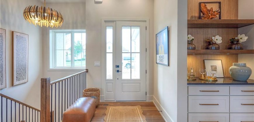 Homes for Sale in Parkville, MO 64152 | 8200  Westlake Drive