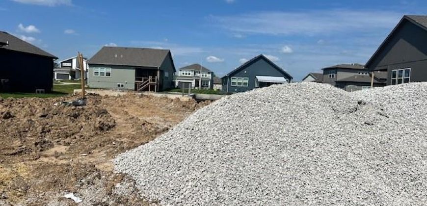 Homes for Sale in Kansas City, MO 64155 | 10604 N Jefferson Street