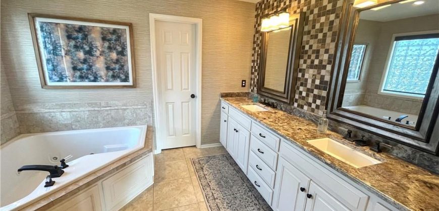 Homes for Sale in Kansas City, MO 64118 | 5819 N Liberty Avenue