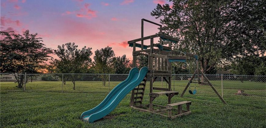 Homes for Sale in Kansas City, MO 64167 | 12912 N Oakland Avenue