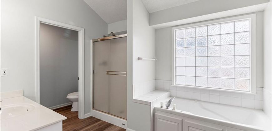 Homes for Sale in Liberty, MO 64068 | 864  Reese Street