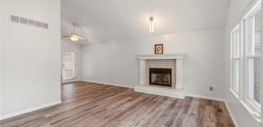 Homes for Sale in Liberty, MO 64068 | 864  Reese Street