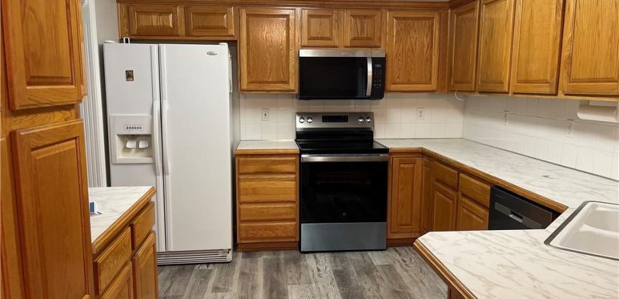 Homes for Sale in Liberty, MO 64068 | 864  Reese Street