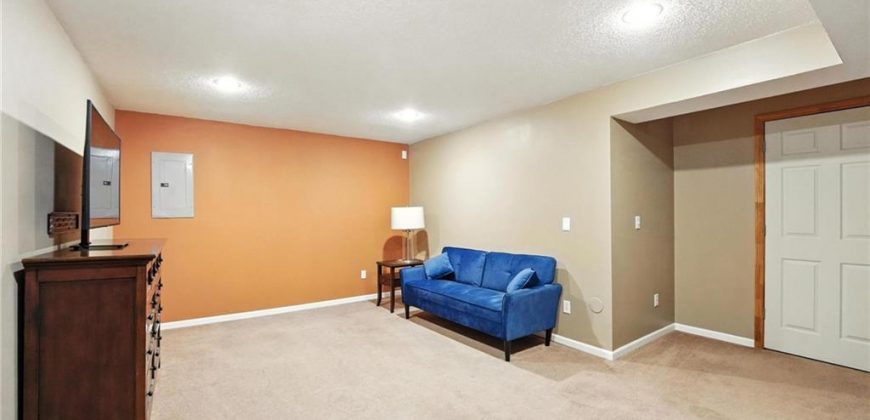 Homes for Sale in Kansas City, MO 64155 | 9601 N Wayne Avenue