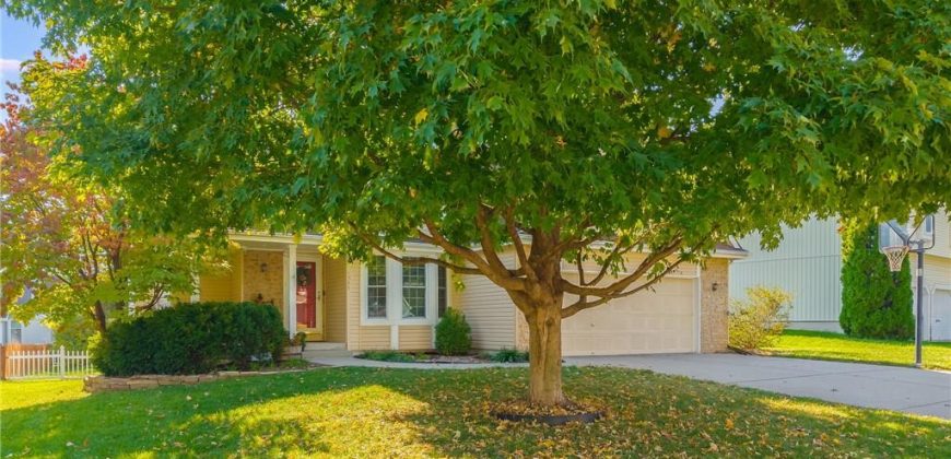 Homes for Sale in Liberty, MO 64068 | 1537  Canterbury Lane