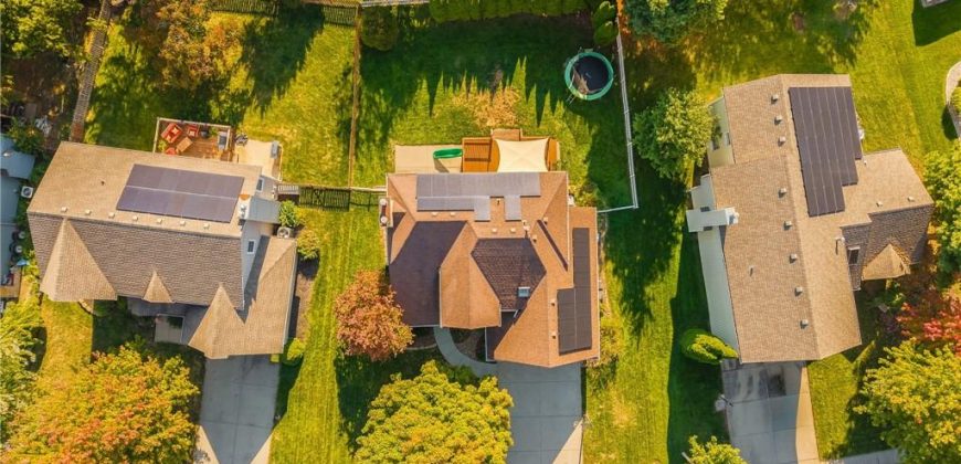 Homes for Sale in Liberty, MO 64068 | 1537  Canterbury Lane