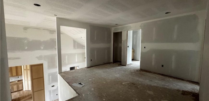 Homes for Sale in Kearney, MO 64060 | 13703  Clover Court