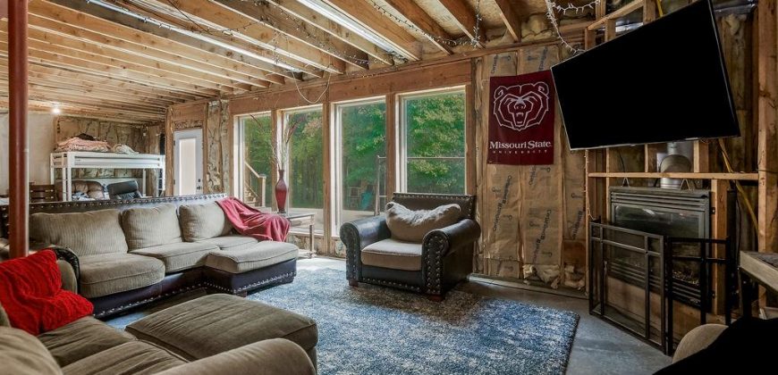 Homes for Sale in Kansas City, MO 64157 | 9623 NE 89th Street