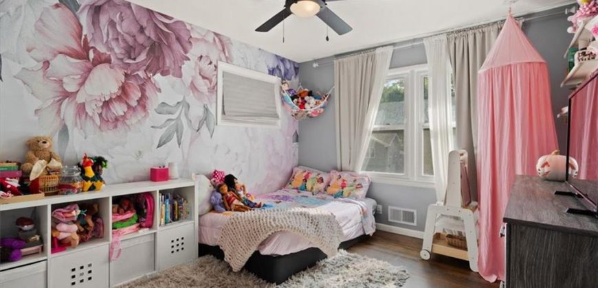 Homes for Sale in Gladstone, MO 64118 | 7104 N Baltimore Avenue