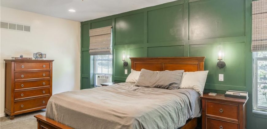 Homes for Sale in Kansas City, MO 64117 | 2906 NE Russell Road