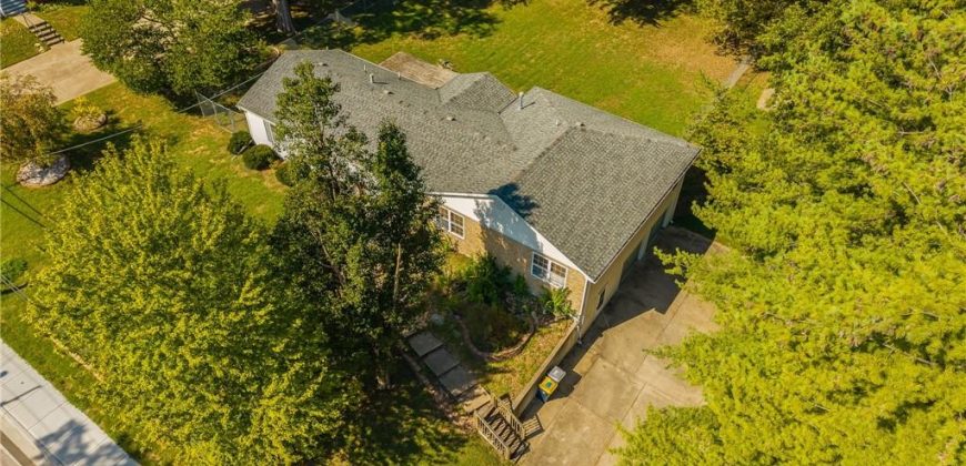 Homes for Sale in Kansas City, MO 64117 | 2906 NE Russell Road