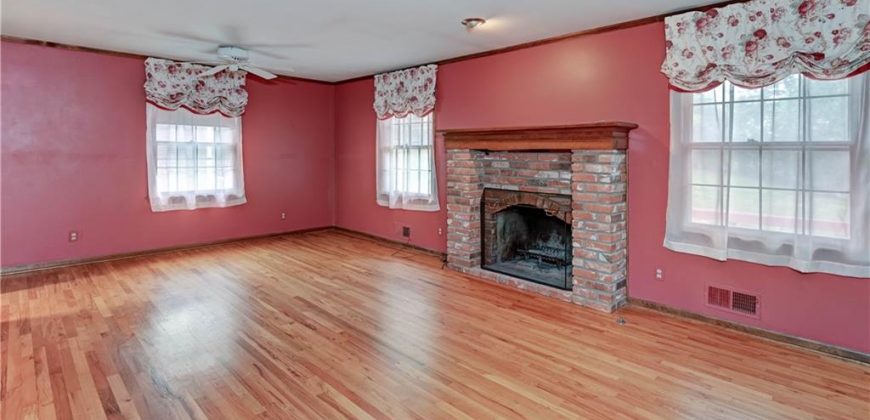 Homes for Sale in Kansas City, MO 64116 | 4100 N Tracy Avenue