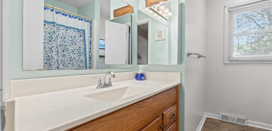 Homes for Sale in Parkville, MO 64152 | 6717 NW Lawson Lane