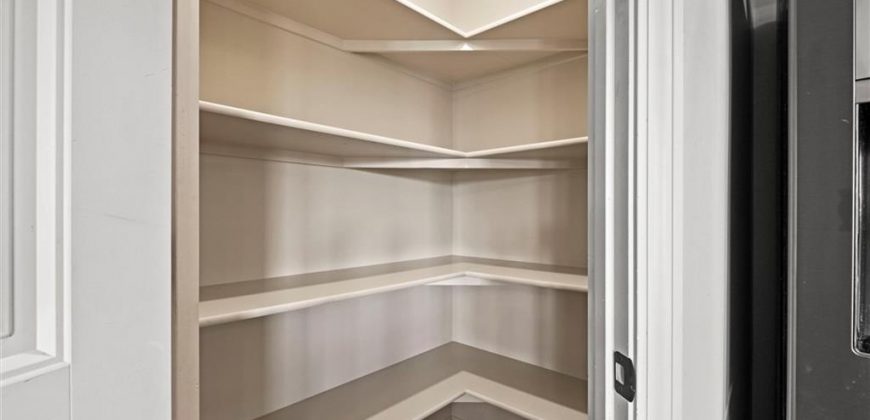 Homes for Sale in Kansas City, MO 64157 | 11105 N Randolph Avenue