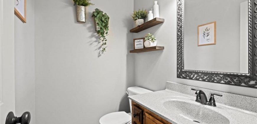 Homes for Sale in Kansas City, MO 64157 | 11105 N Randolph Avenue