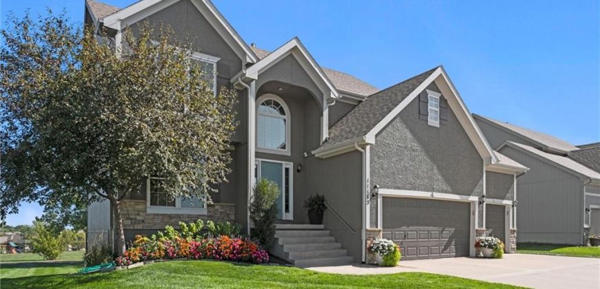 Homes for Sale in Kansas City, MO 64157 | 11105 N Randolph Avenue