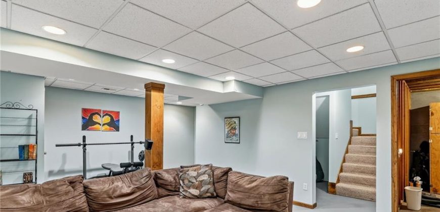 Homes for Sale in Liberty, MO 64068 | 716  White Oak Lane