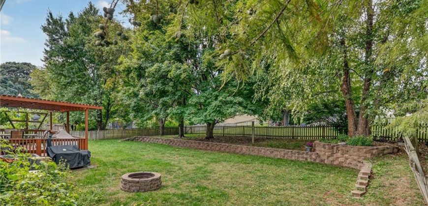 Homes for Sale in Liberty, MO 64068 | 716  White Oak Lane