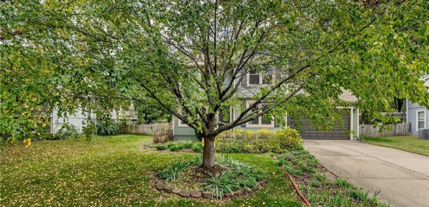 Homes for Sale in Liberty, MO 64068 | 716  White Oak Lane