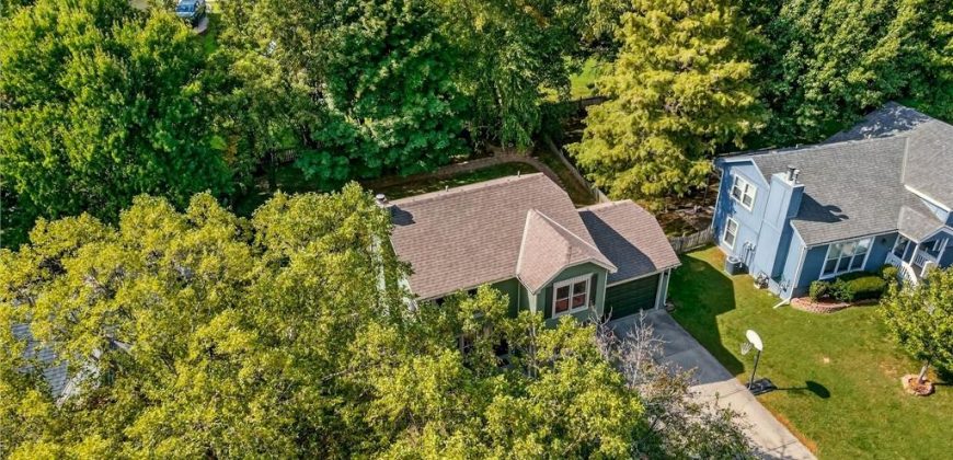 Homes for Sale in Liberty, MO 64068 | 716  White Oak Lane