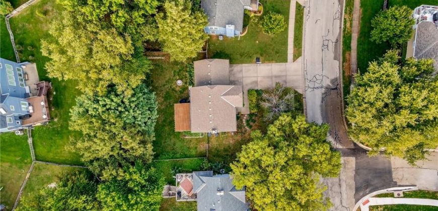 Homes for Sale in Liberty, MO 64068 | 716  White Oak Lane