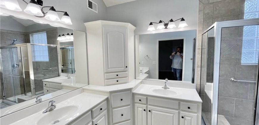 Homes for Sale in Kansas City, MO 64053 | 8636 N Utica Avenue