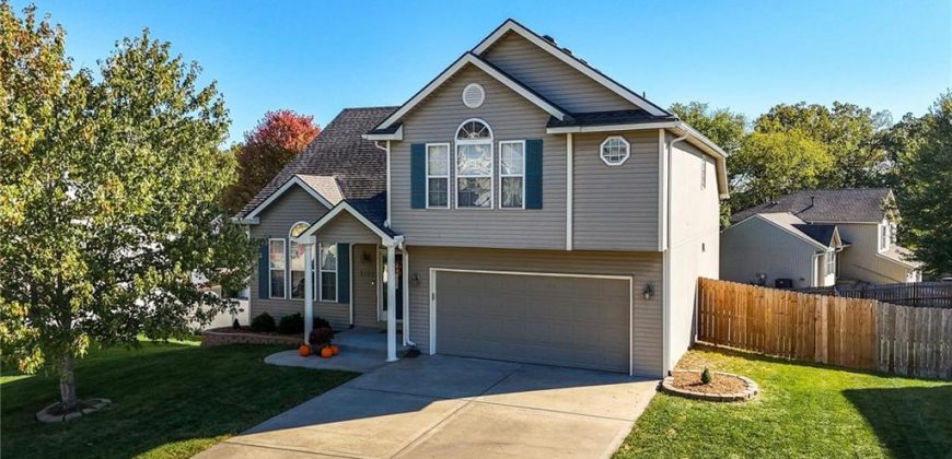 Homes for Sale in Kansas City, MO 64119 | 8015 N Kensington Avenue