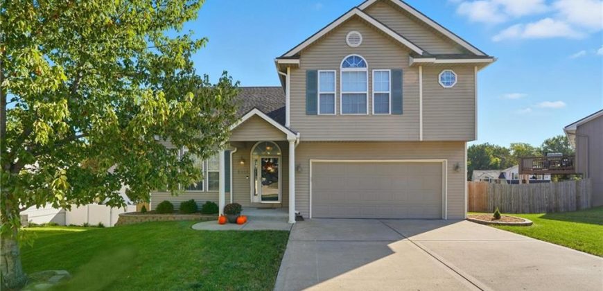 Homes for Sale in Kansas City, MO 64119 | 8015 N Kensington Avenue