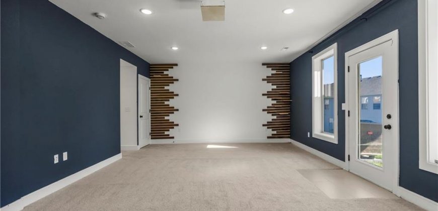 Homes for Sale in Parkville, MO 64152 | 7413  Grand Slam Street, Unit#30 D