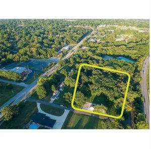 900-NE-47-Street-mls-2583773-image-1