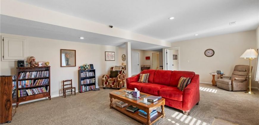 Homes for Sale in Kansas City, MO 64154 | 9431 N Granby Avenue Homes for Sale in Kansas City, MO 64154 | 9431 N Granby Avenue