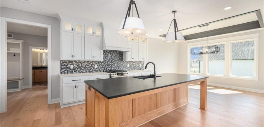 Homes for Sale in Riverside, MO 64150 | 5163 NW 47th Terrace