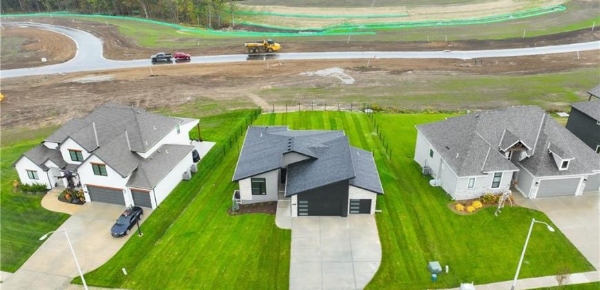 Homes for Sale in Kansas City, MO 64153 | 8400 NW 90th Street