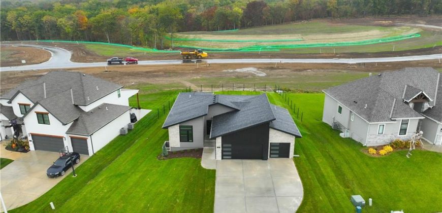 Homes for Sale in Kansas City, MO 64153 | 8400 NW 90th Street