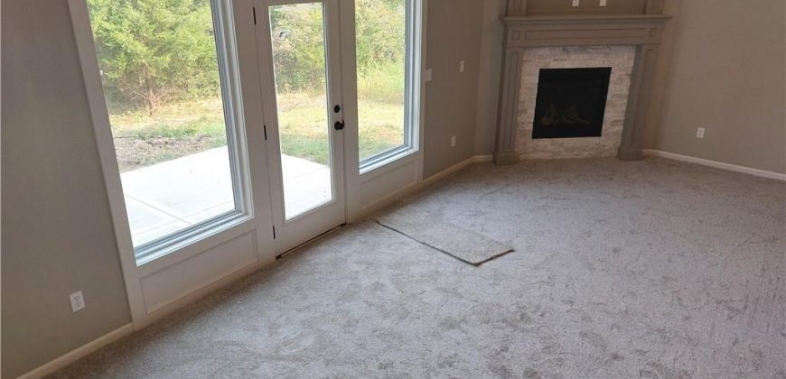 Homes for Sale in Kansas City, MO 64152 | 7515 N Everton Avenue Homes for Sale in Kansas City, MO 64152 | 7515 N Everton Avenue