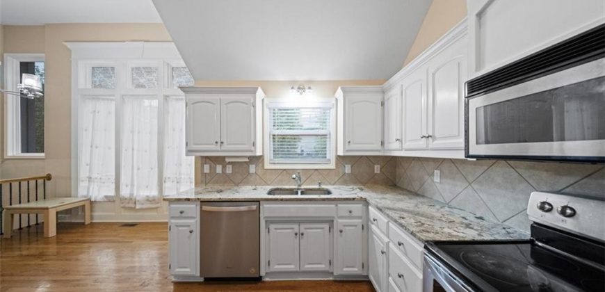 Homes for Sale in Kansas City, MO 64155 | 9209 N Euclid Court