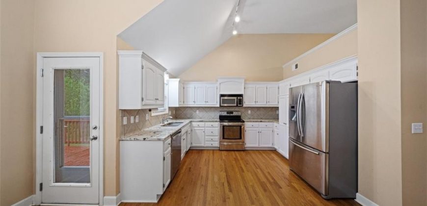 Homes for Sale in Kansas City, MO 64155 | 9209 N Euclid Court